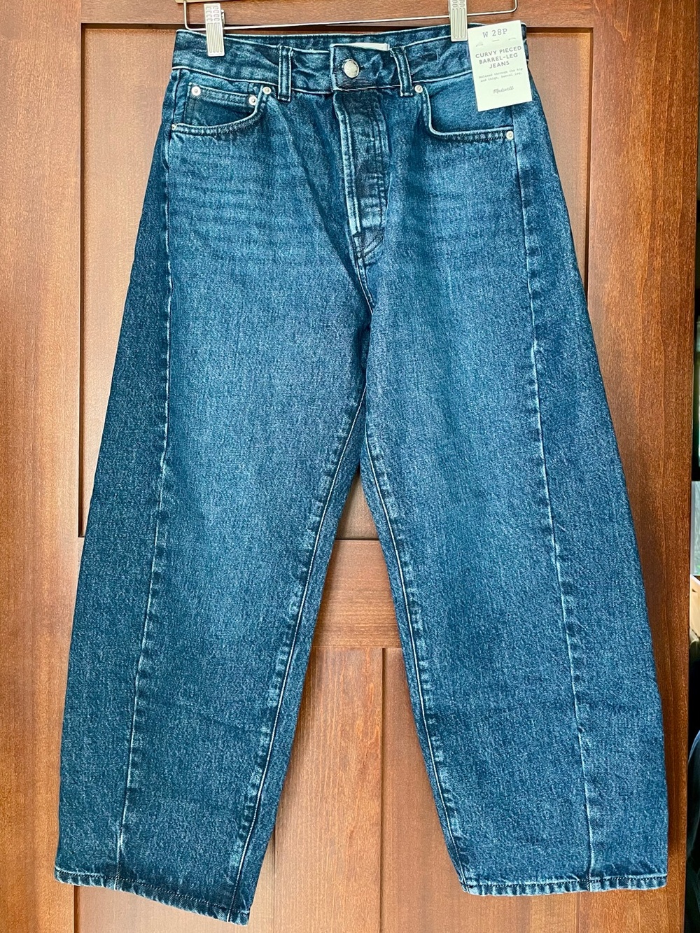 NWT Madewell Curvy pieced barrel leg jeans 28P